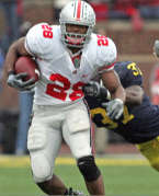 Chris Wells, pictured here in action against TSUN 11/17/07, has broken bone in hand