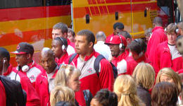 Football team arrive in Los Angeles Thursday afternoon